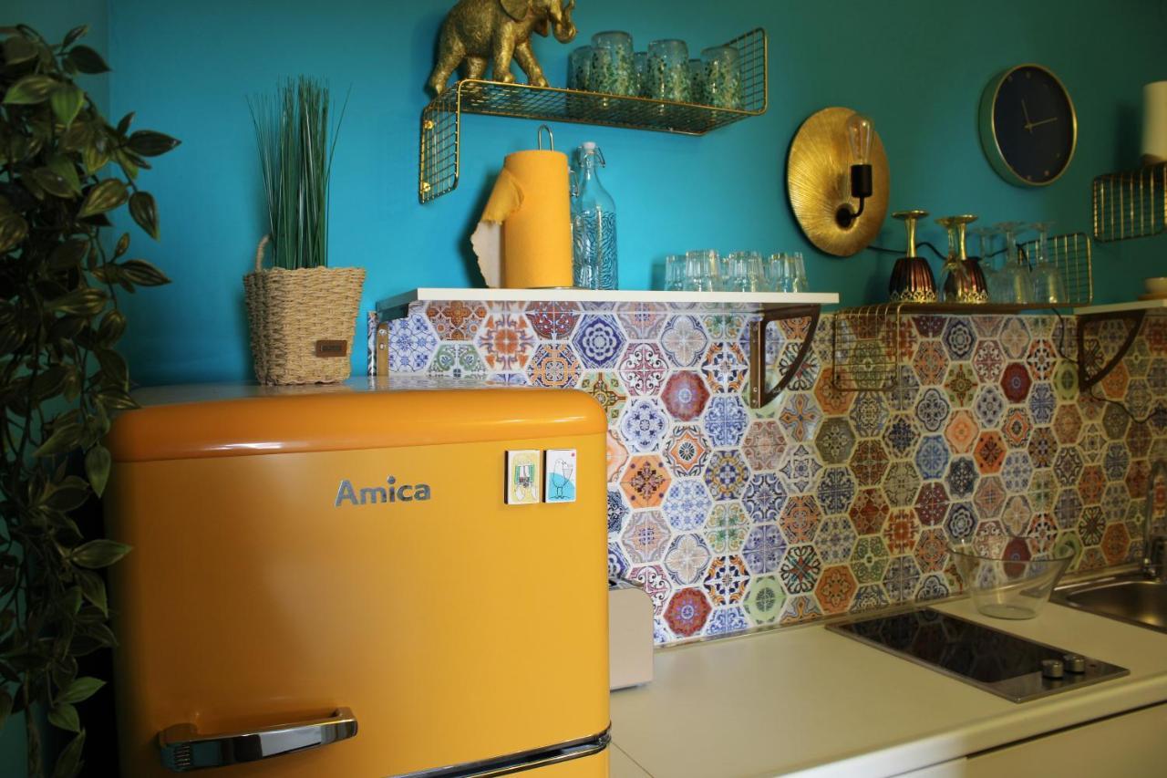 Oh La La Apartment Old Town ロヴィニ エクステリア 写真